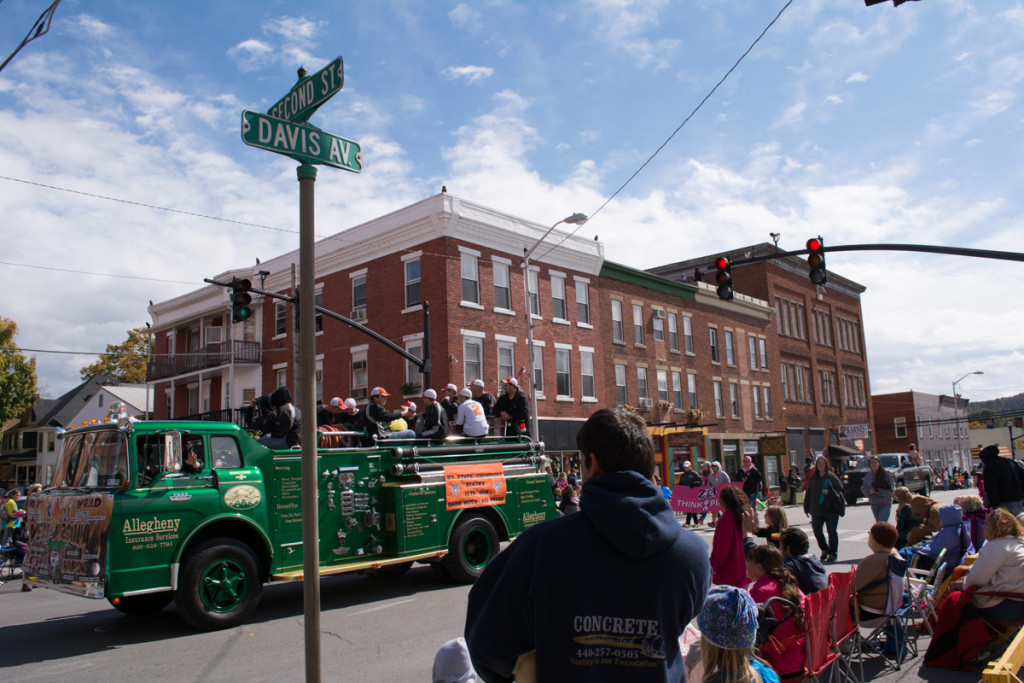 The Grand Feature Parade draws residents and visitors alike downtown to celebrate community. Photo by Andrew Carroll.