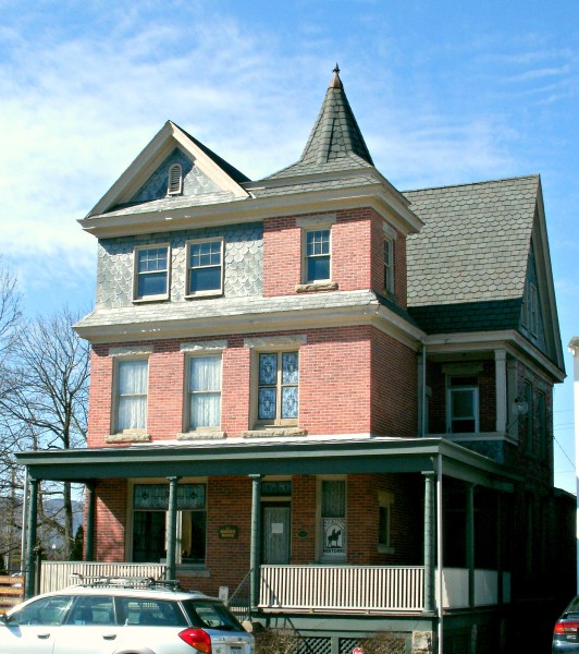 Elkins Main Street maintains an office in the Darden House.