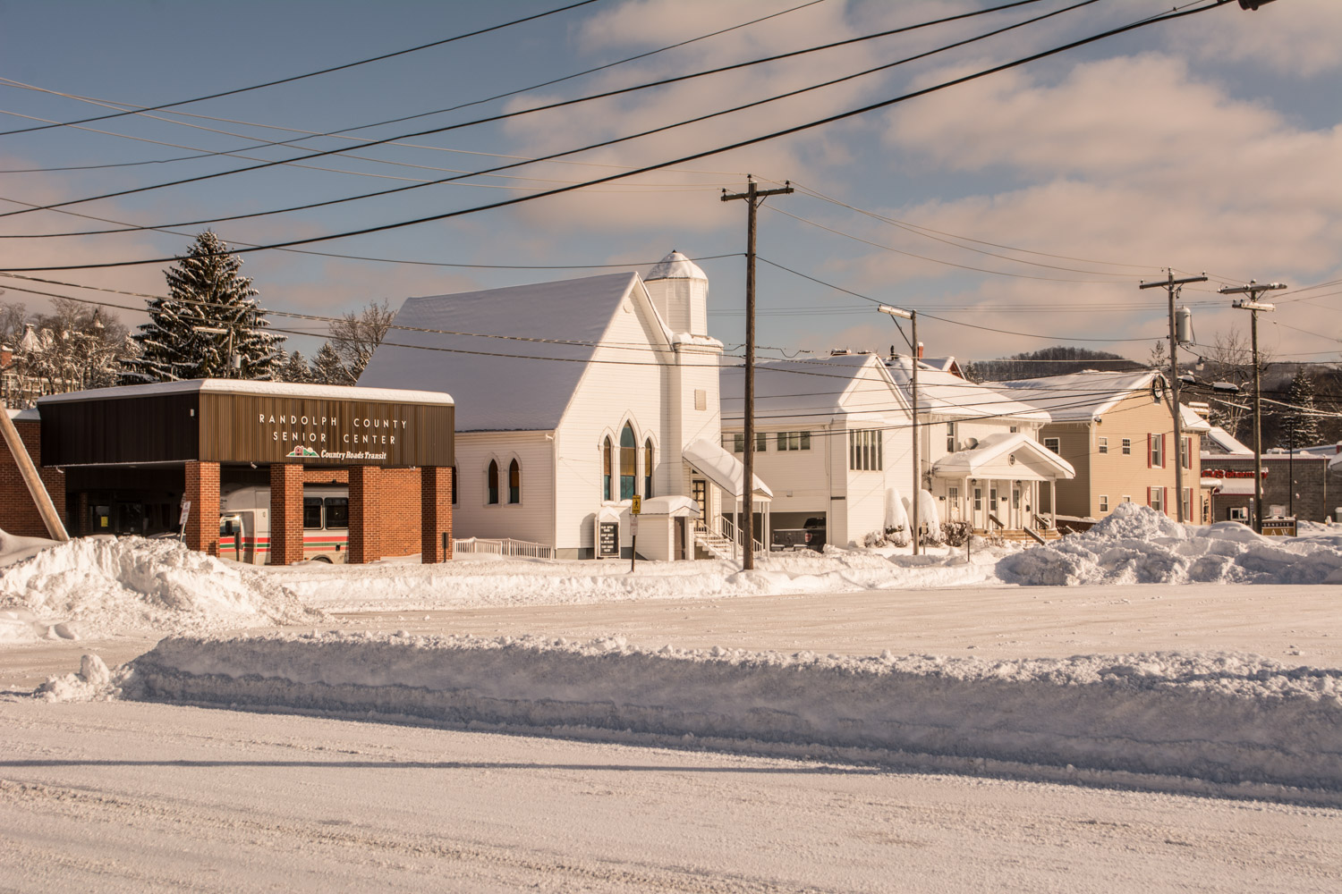 » Blizzard 2016 Images of Elkins in the Snow