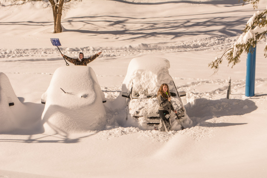 » Blizzard 2016 Images of Elkins in the Snow